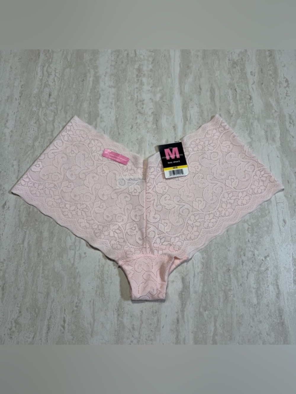 Maidenform Low Rise, No Show Boyshort *M/6